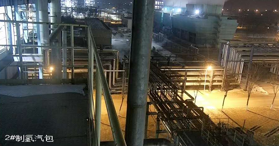 夜晚下的智能防爆视频监控系统实时监控图片